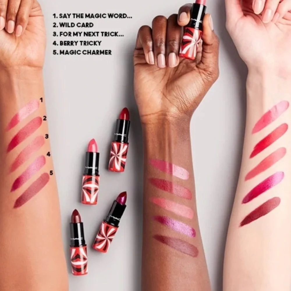 MAC Matte Lipstick Magic Charmer